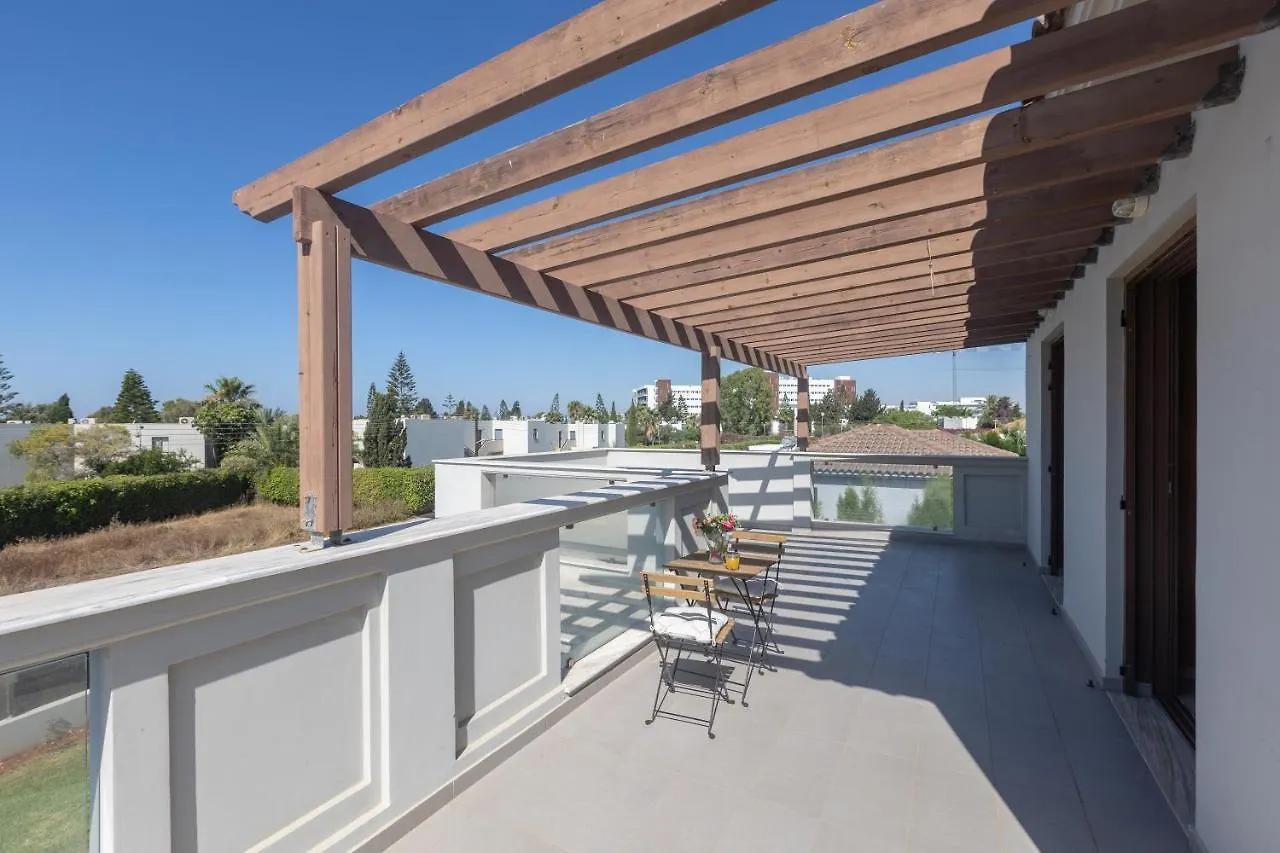 Sea Satin Villas - Fully Renovated Ayia Napa