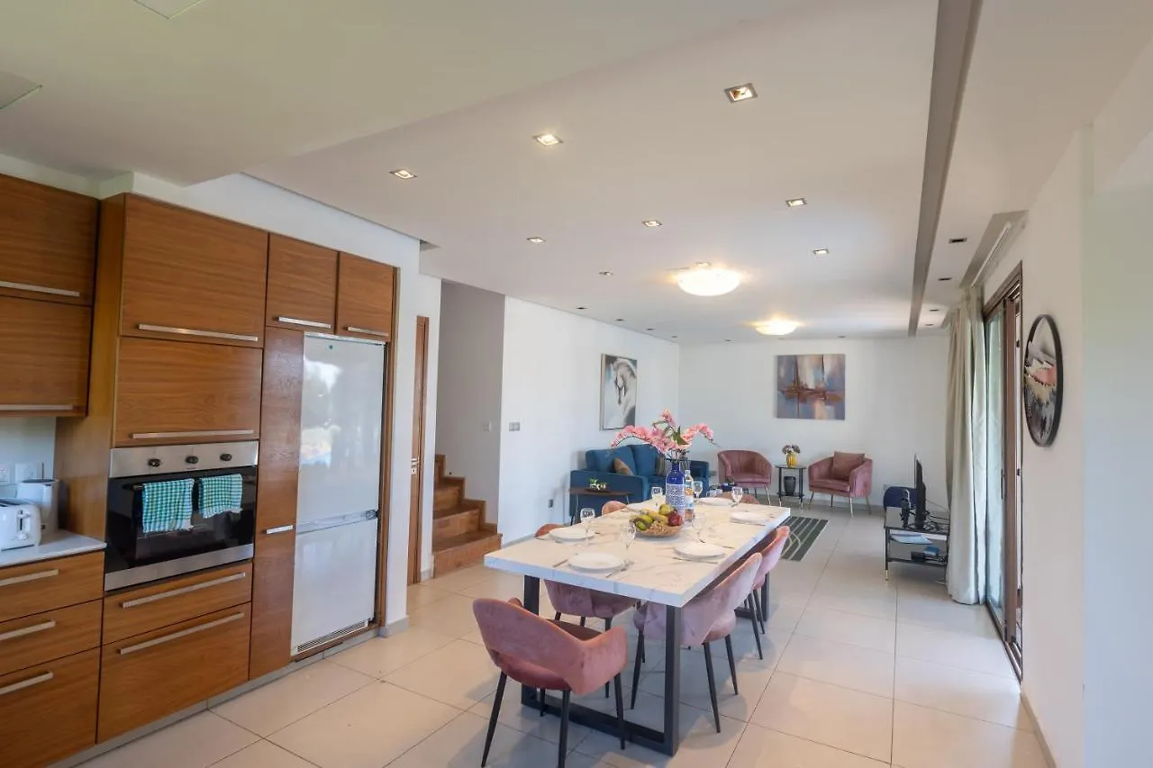 Sea Satin Villas - Fully Renovated Ayia Napa 0*,